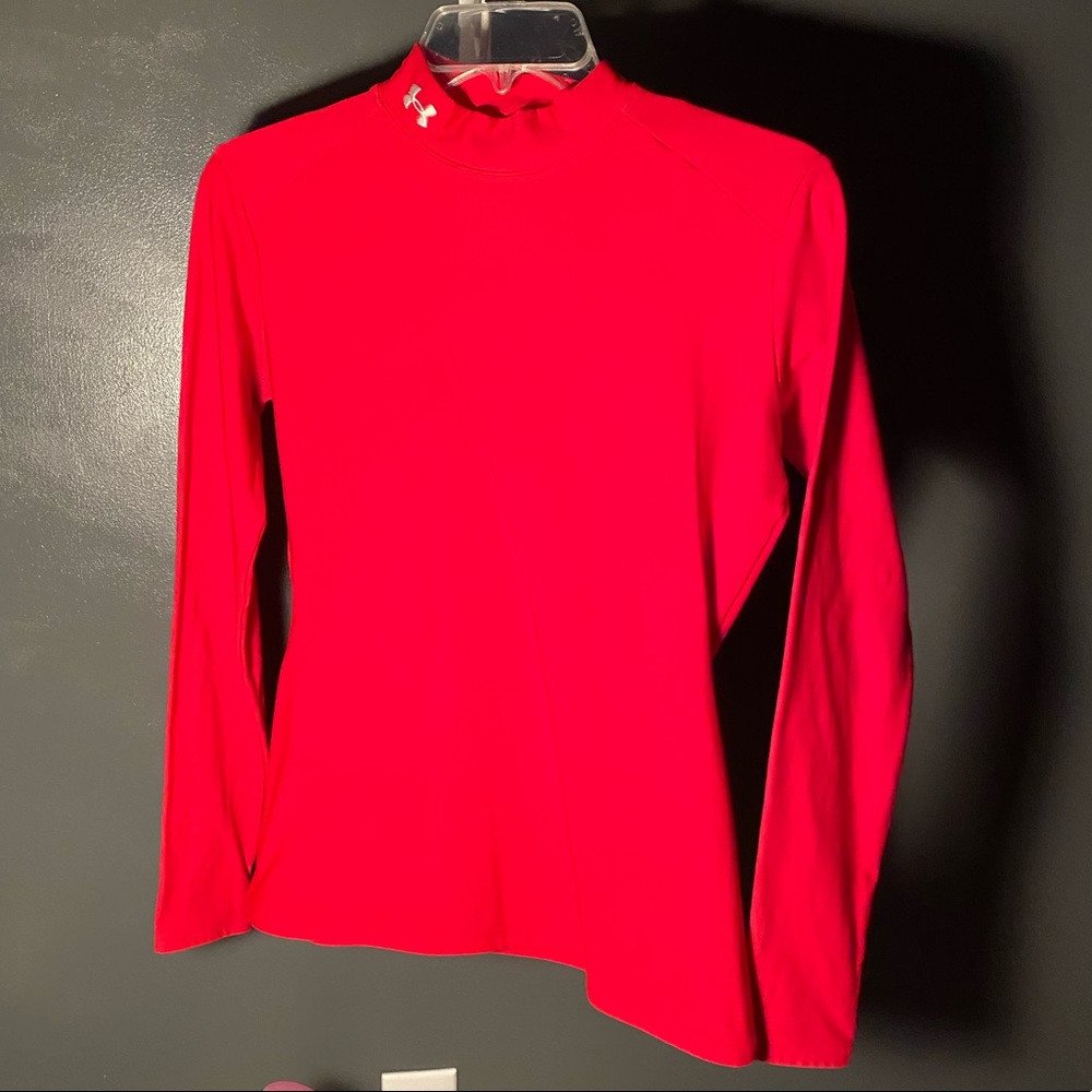 Under Armour red size medium